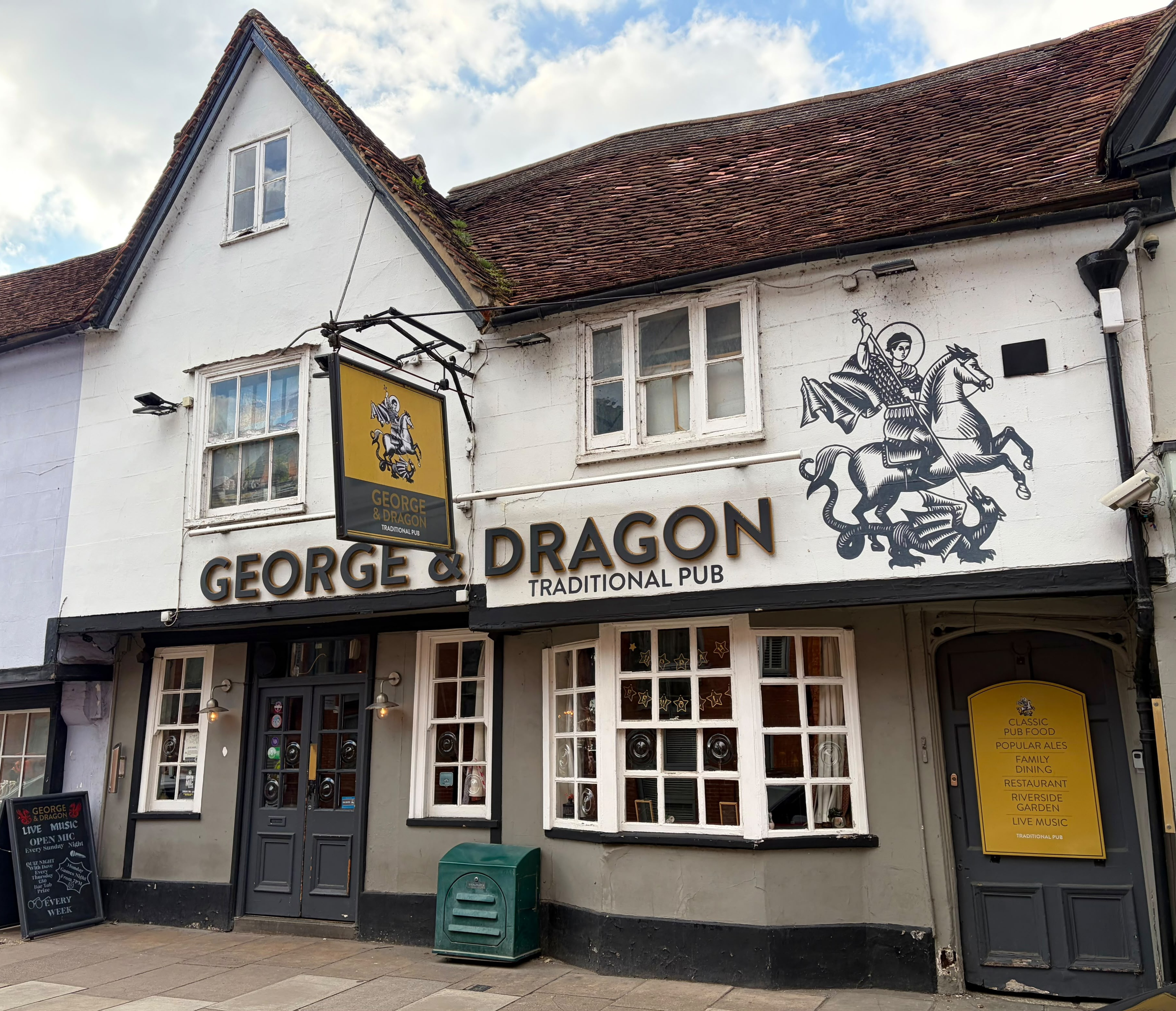 The George & Dragon historic pub front